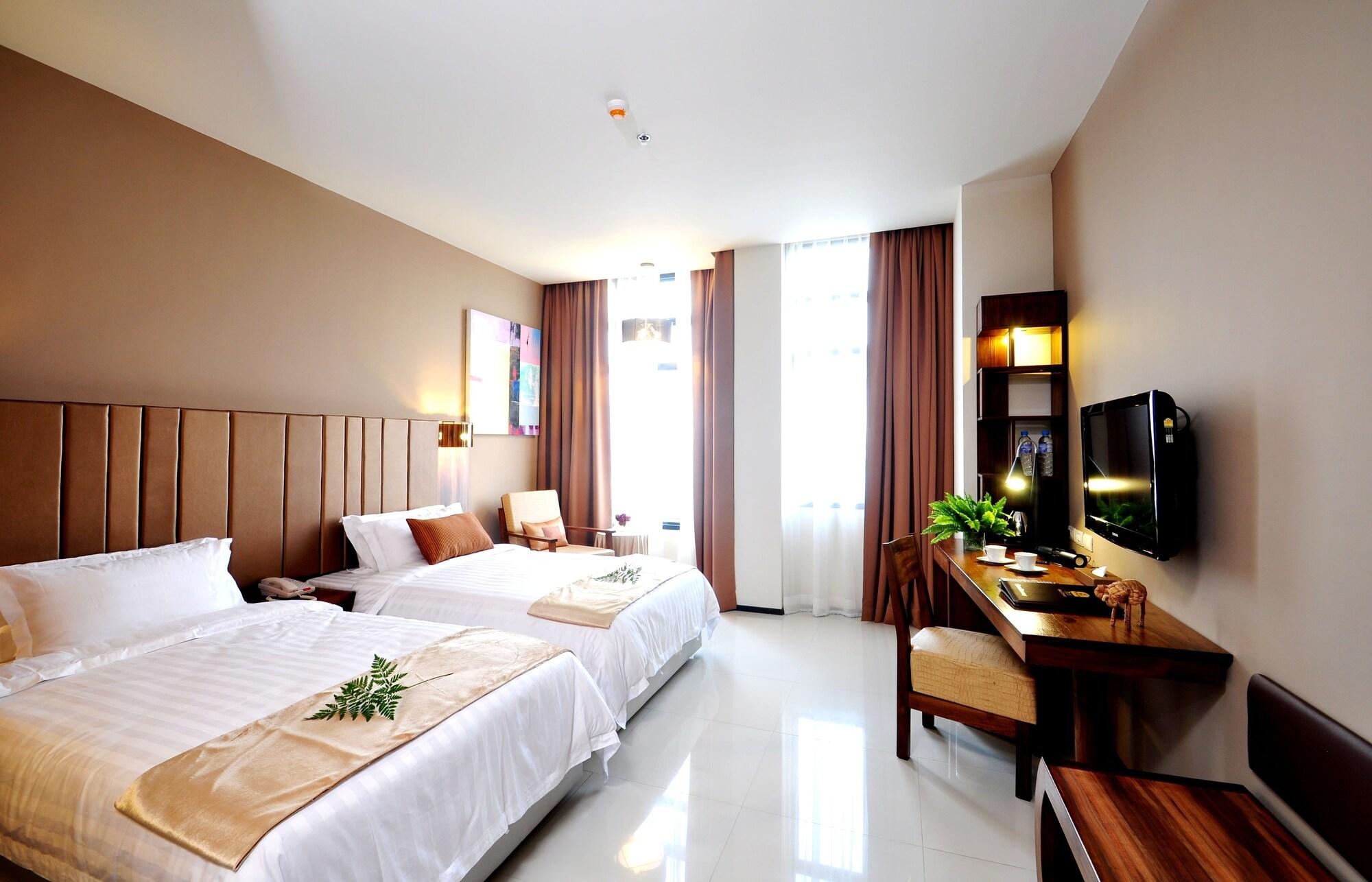 Grand Howard Hotel Bangkok Exterior foto